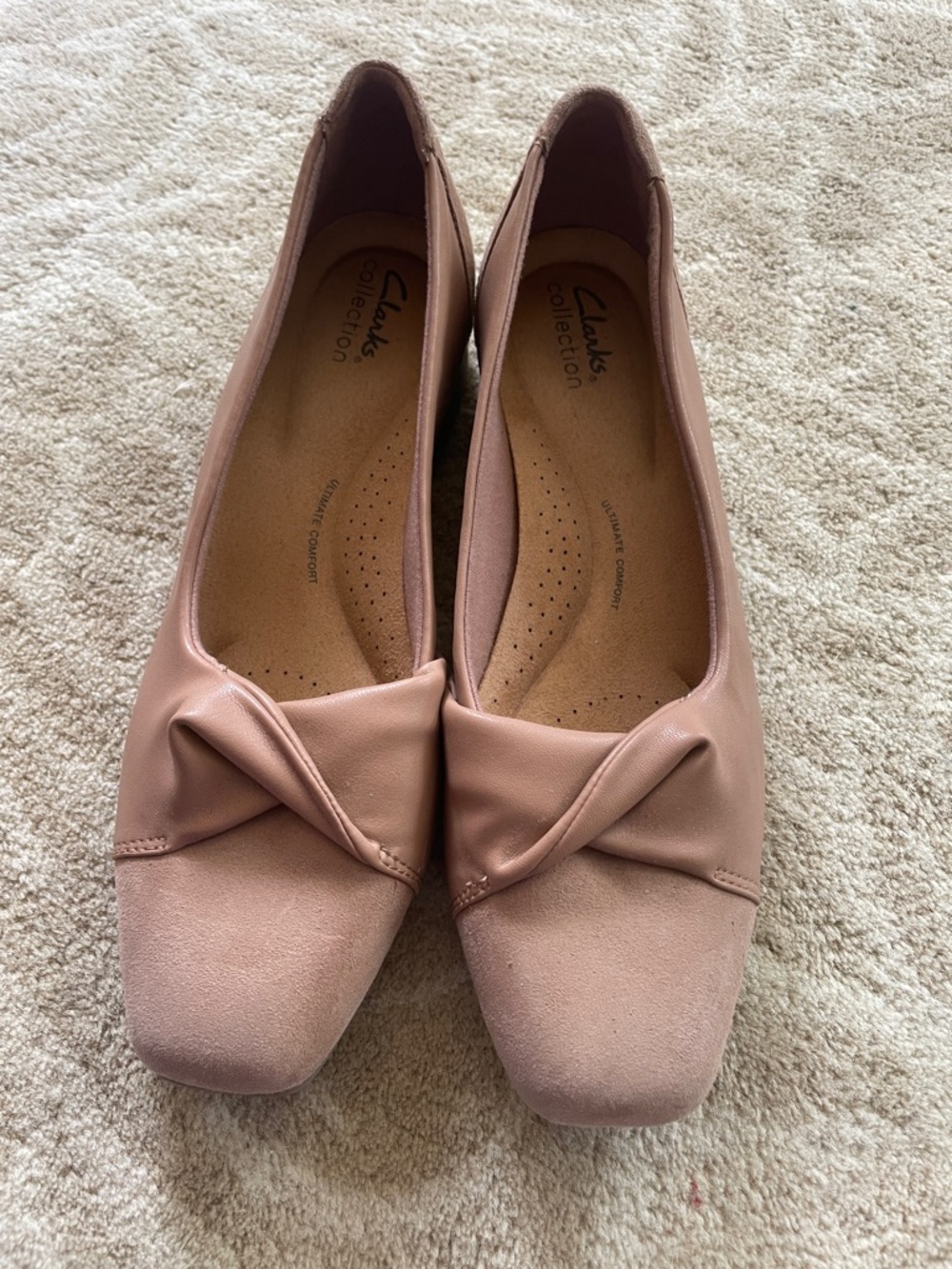 Clarks Women's Rose Blush Knot-Detail Slip-On Flats